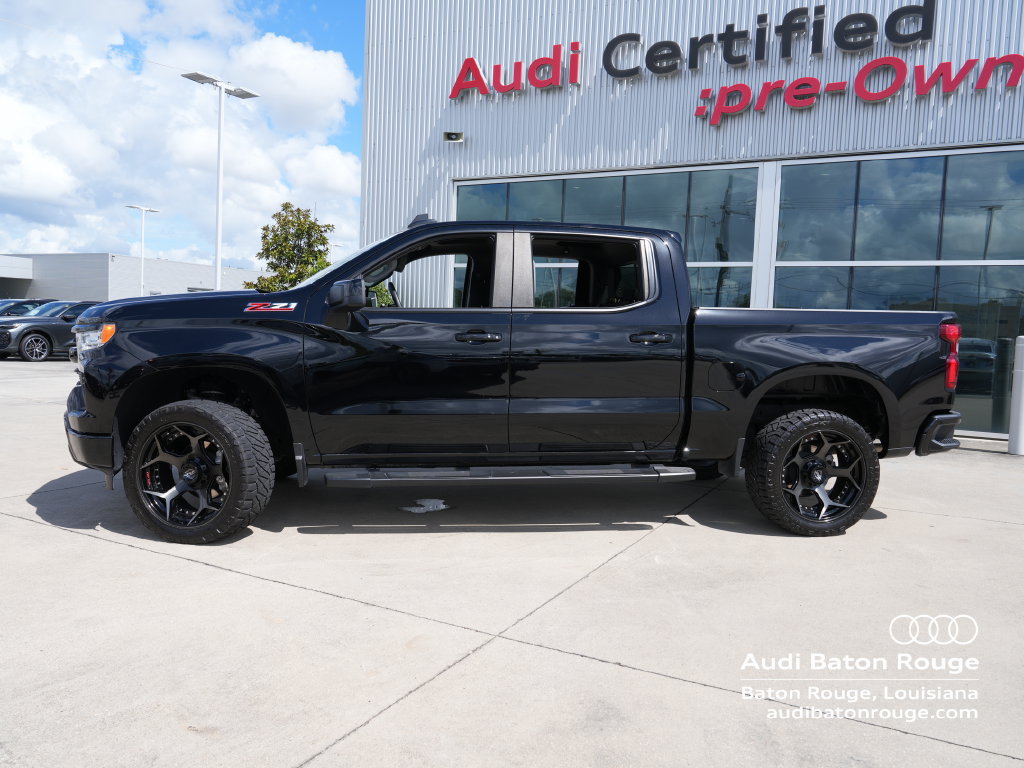 Used 2024 Chevrolet Silverado 1500 RST w/ Convenience Package II AWD/4WD image 2