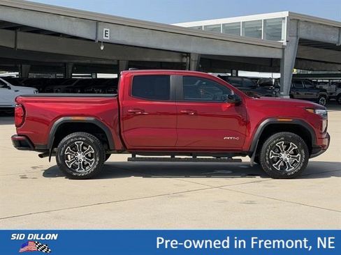 Used 2024 GMC Canyon AT4 w/ AT4 Premium Package AWD/4WD image 3