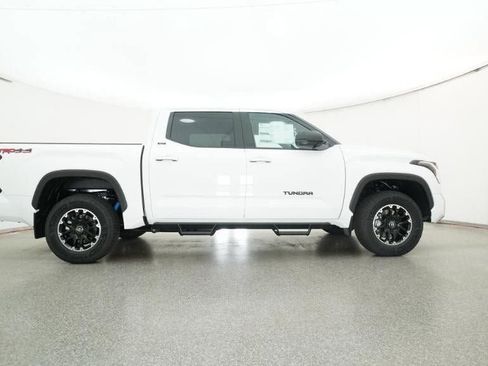 New 2026 Toyota Tundra SR5 image 27
