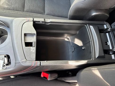 Used 2025 Dodge Durango GT AWD/4WD image 26