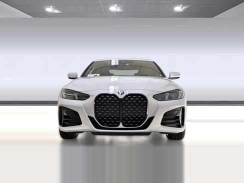 New 2026 BMW 430i Coupe w/ M Sport Package image 5