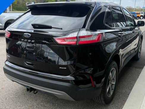 Used 2024 Ford Edge SEL w/ Convenience Package AWD/4WD image 6
