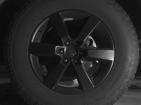 Used 2019 Ford F150 Lariat image 13