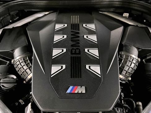 Used 2025 BMW X7 M60i AWD/4WD image 30