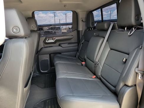 Used 2024 GMC Sierra 1500 SLT w/ SLT Premium Plus Package AWD/4WD image 8