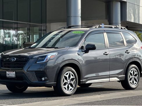 Certified 2024 Subaru Forester Premium image 10