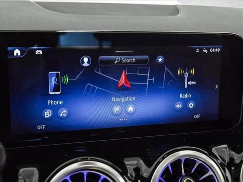 Certified 2025 Mercedes-Benz GLA 250 4MATIC image 16
