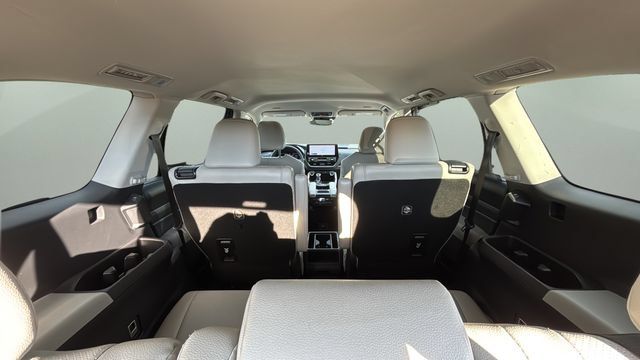 Used 2024 Toyota Grand Highlander AWD Hybrid image 38