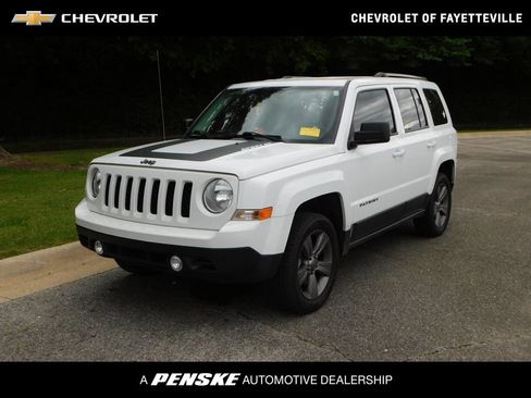 Used 2016 Jeep Patriot Sport w/ Power Value Group FWD image 1