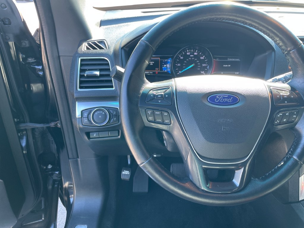 Used 2016 Ford Explorer Limited AWD/4WD image 13