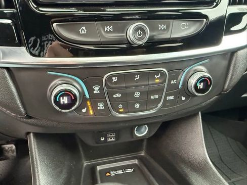 Certified 2023 Chevrolet Traverse RS w/ LPO, Floor Liner Package image 30