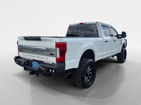 Used 2019 Ford F250 Platinum w/ Platinum Ultimate Package AWD/4WD image 6