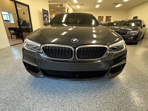 Used 2018 BMW M550i xDrive image 15