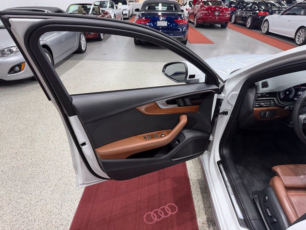 Used 2021 Audi A4 2.0T allroad Premium Plus w/ Premium Plus Package AWD/4WD image 15