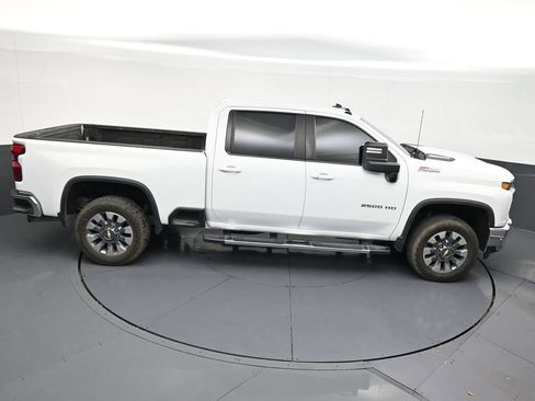 Used 2023 Chevrolet Silverado 2500 LT w/ All Star Edition AWD/4WD image 14