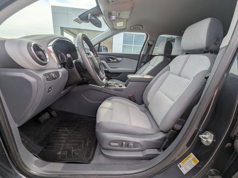 Used 2022 Chevrolet Blazer LT image 18