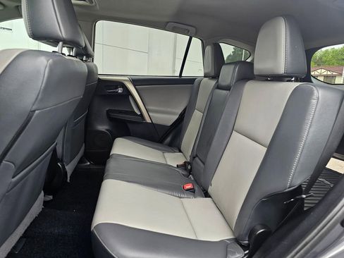 Used 2014 Toyota RAV4 Limited AWD/4WD image 16