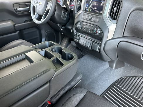 New 2026 Chevrolet Silverado 1500 Custom image 17