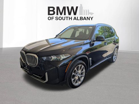 Used 2024 BMW X5 xDrive40i w/ Parking Assistance Package AWD/4WD image 5