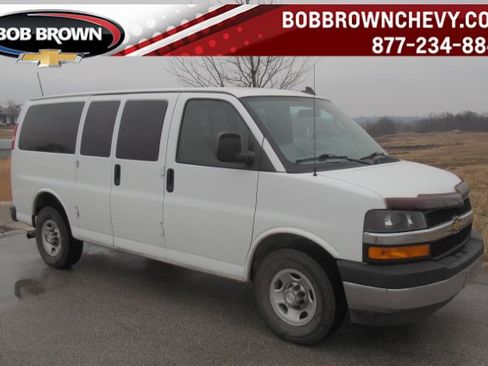 Used 2018 Chevrolet Express 3500 LT w/ LT Preferred Equipment Group image 1