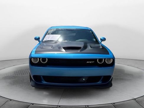 Used 2016 Dodge Challenger SRT Hellcat RWD image 8