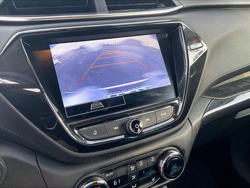 Used 2023 Chevrolet TrailBlazer LT w/ Convenience Package image 16