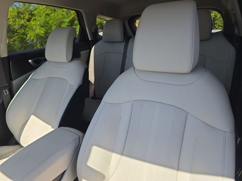 New 2026 Kia Sportage EX FWD image 22