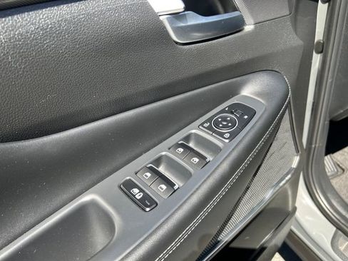 Used 2023 Hyundai Santa Fe SEL Premium w/ Cargo Package AWD/4WD image 11