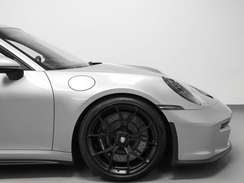 Certified 2022 Porsche 911 GT3 RWD image 14