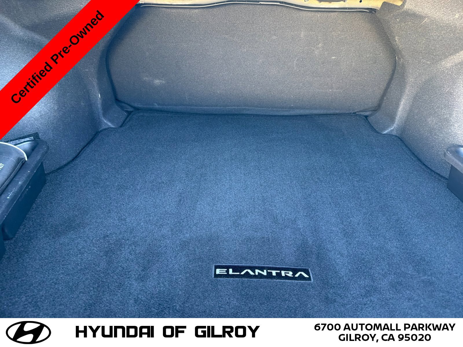Certified 2025 Hyundai Elantra SEL FWD image 16