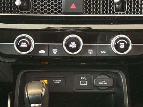 Used 2023 Honda Civic Sport image 16