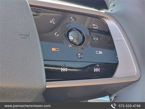 New 2025 Nissan Murano SL image 37