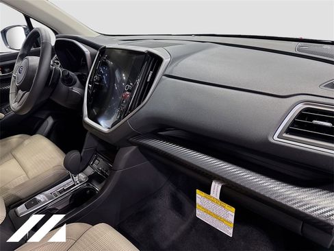 Certified 2025 Subaru Ascent Premium image 30