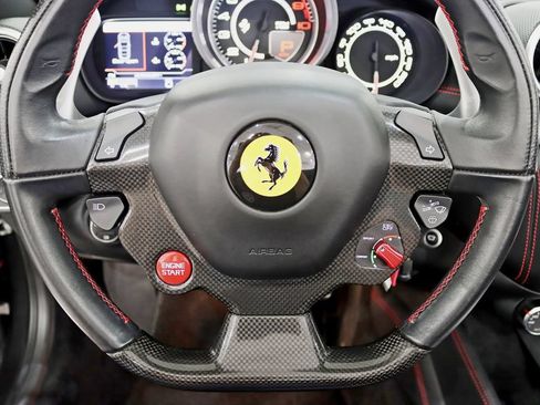 Used 2016 Ferrari California T RWD image 18