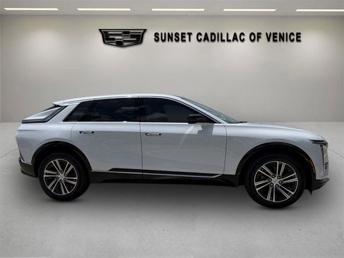 New 2026 Cadillac Lyriq Premium Luxury RWD image 2