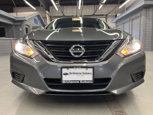 Used 2018 Nissan Altima 2.5 S w/ S Convenience Package image 2