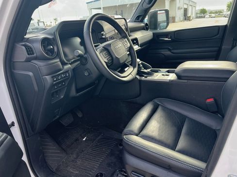 Used 2025 Toyota Land Cruiser w/ Premium Package AWD/4WD image 8