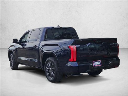 Used 2022 Toyota Tundra Platinum image 8