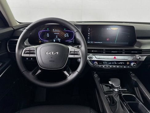 New 2025 Kia Telluride S image 24