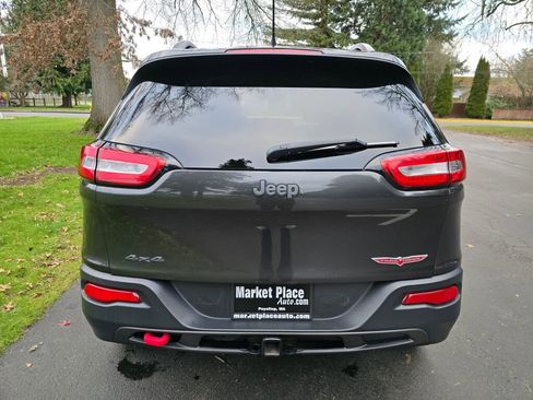 Used 2014 Jeep Cherokee Trailhawk w/ Trailer Tow Group image 5