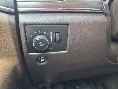Used 2018 Jeep Grand Cherokee Overland AWD/4WD image 25