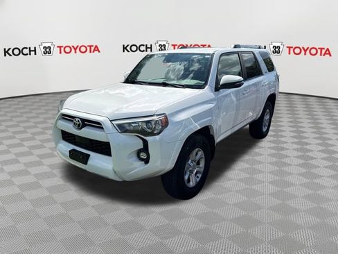 Used 2023 Toyota 4Runner SR5 Premium AWD/4WD image 3