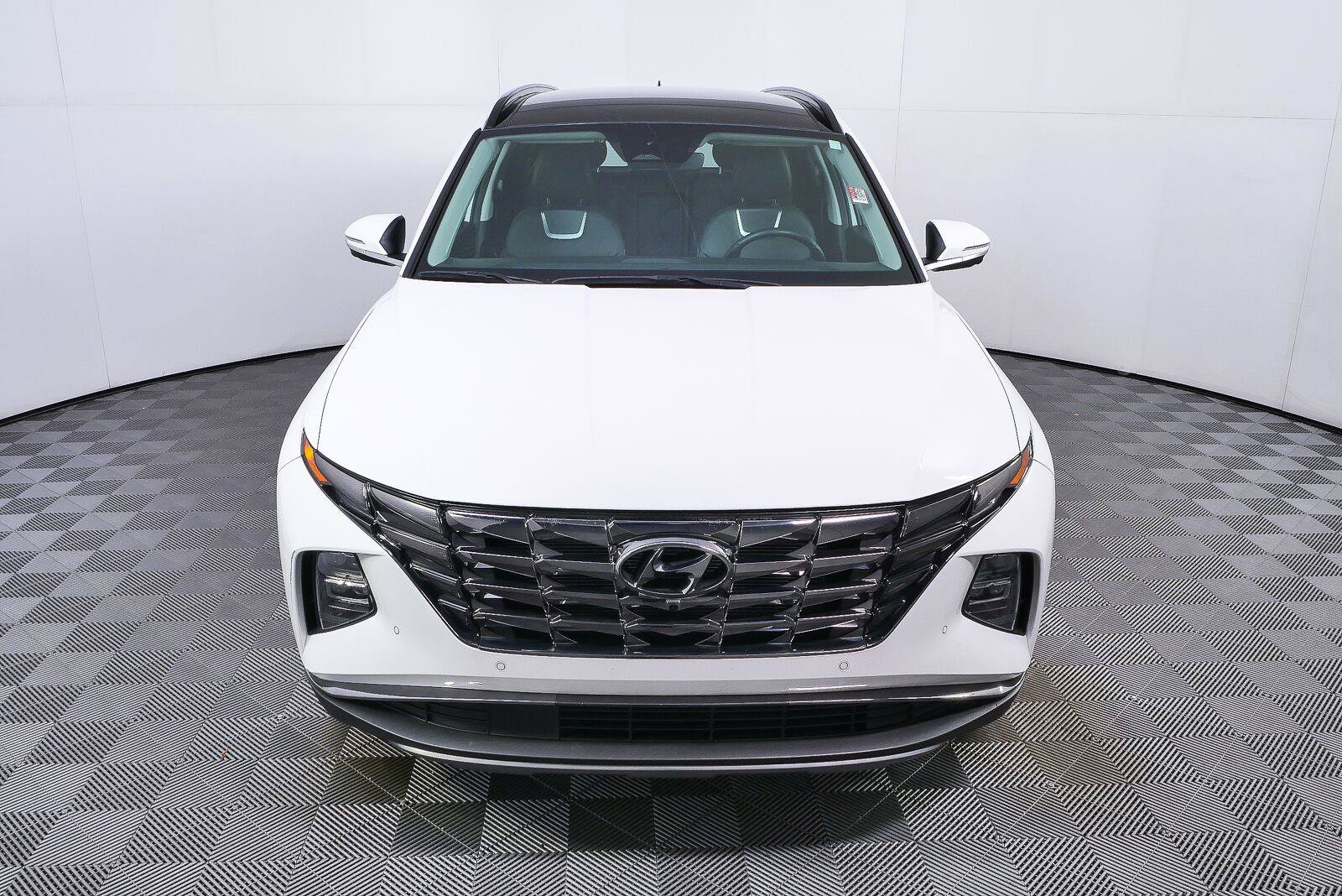 Used 2024 Hyundai Tucson Limited FWD image 33