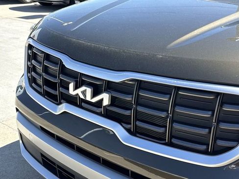 Certified 2025 Kia Telluride S FWD image 29