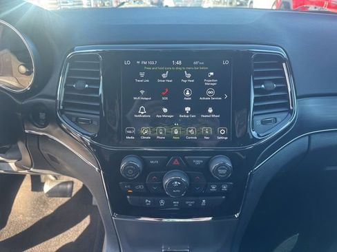 Used 2022 Jeep Grand Cherokee Limited image 12