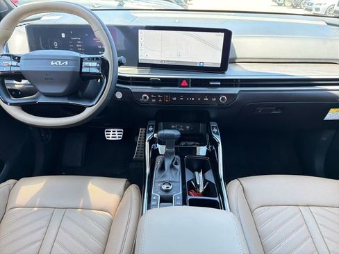 New 2026 Kia Sorento SX Prestige AWD/4WD image 9
