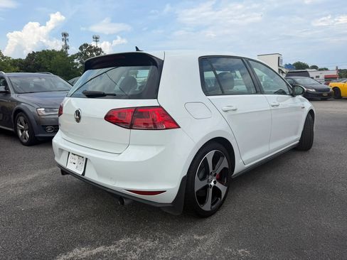 Used 2017 Volkswagen GTI Autobahn FWD image 3