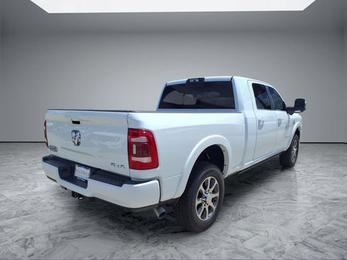 Used 2024 RAM 2500 Limited w/ Towing Technology Group AWD/4WD image 7