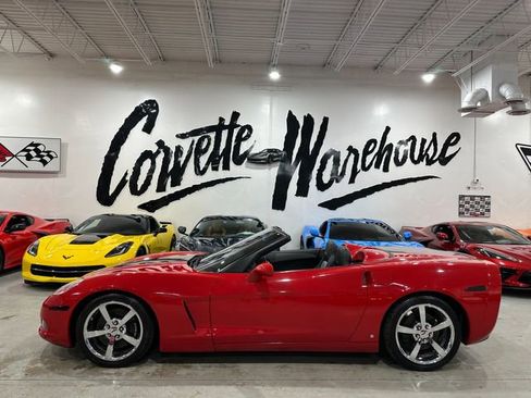 Used 2009 Chevrolet Corvette Convertible w/ Preferred Equipment Group image 32