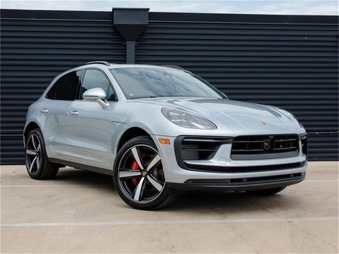 New 2025 Porsche Macan S image 8
